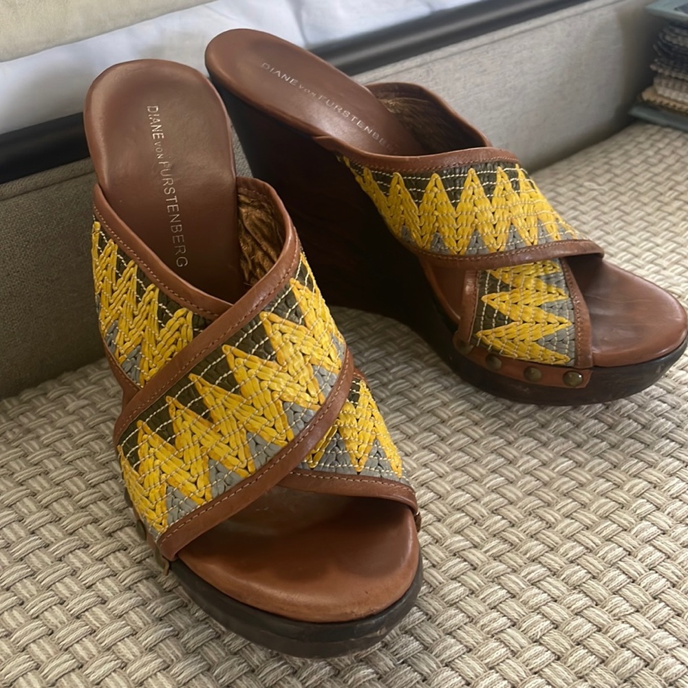 Diane von Furstenberg Wedge Sandals size 6 1/2